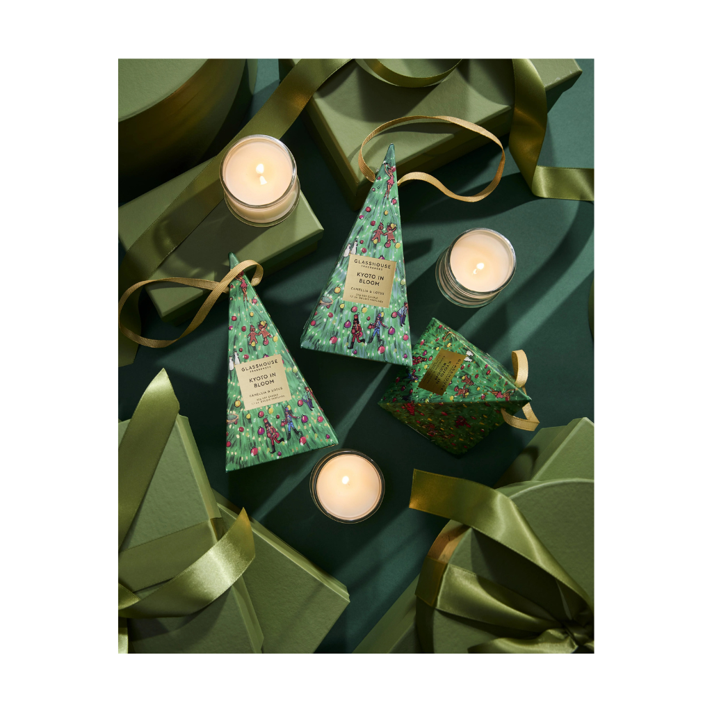 Glasshouse Christmas Bauble 30g Candle - KYOTO IN BLOOM